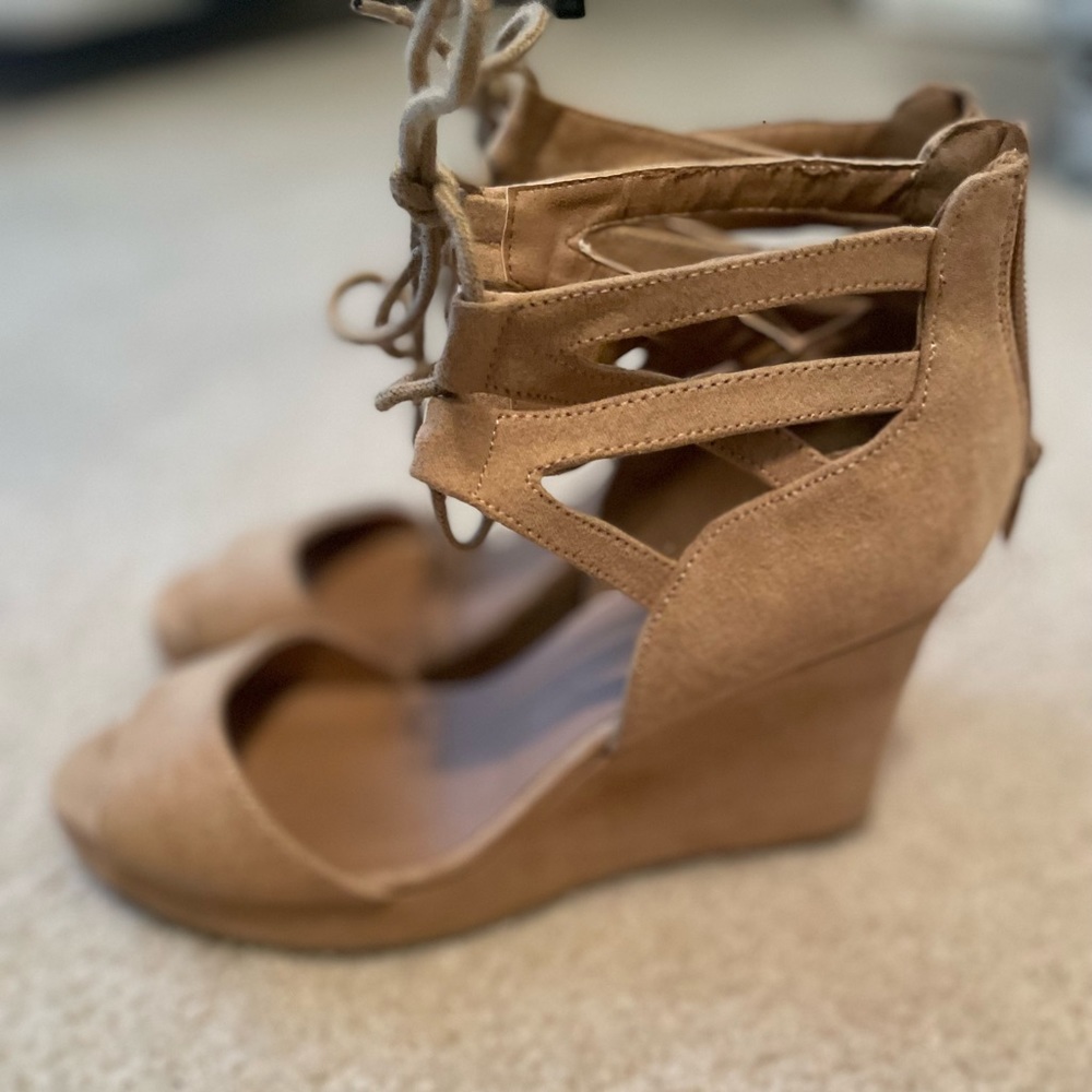 Tan strappy wedges
